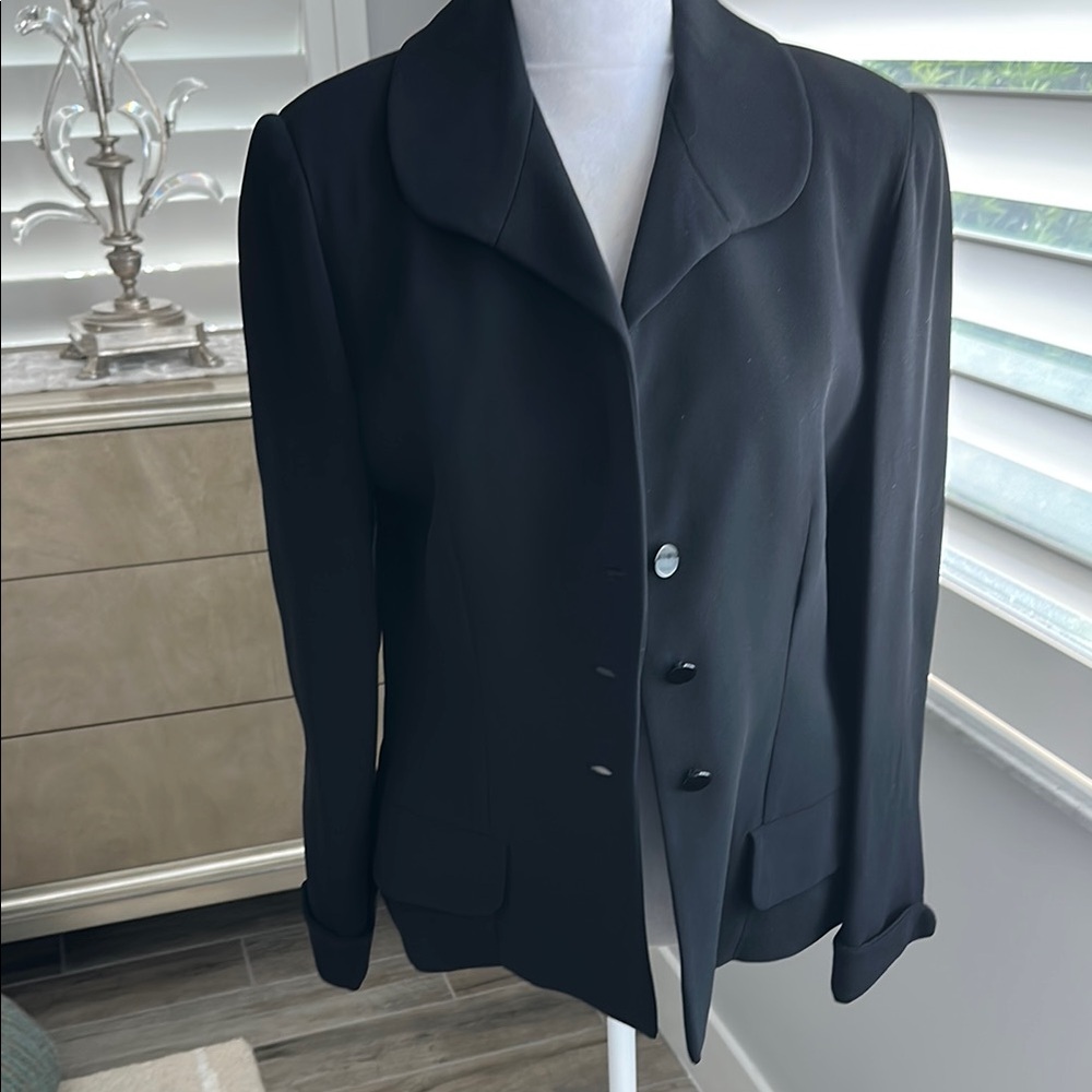 Custom Made - Elegant Black Women's Jacket